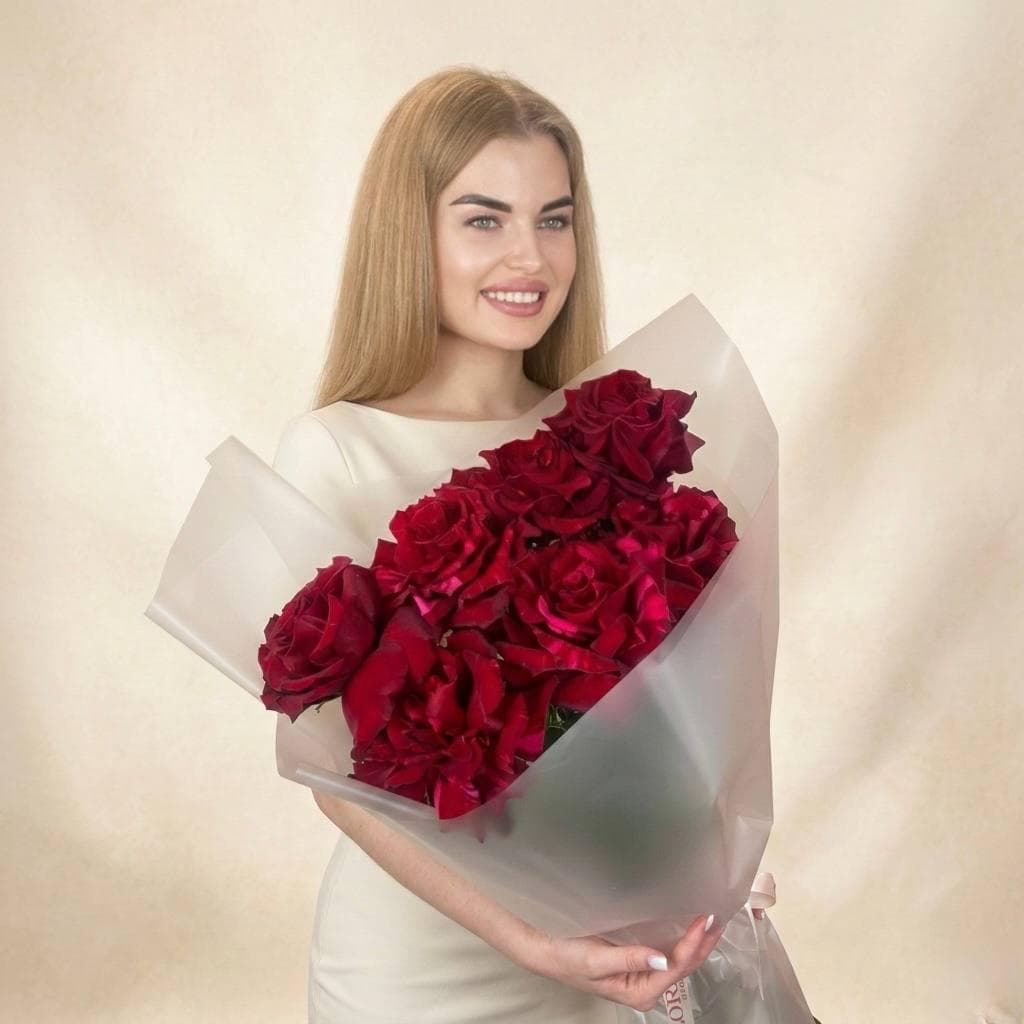 Букет роз: Французские розы 7шт / Красная роза шикарная️ Сорт: Red Panther (Ред Пантер)