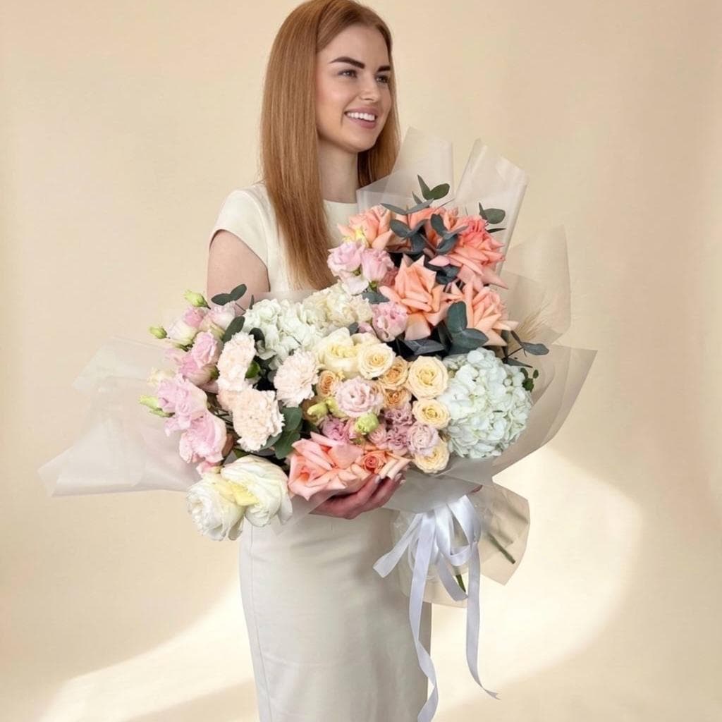 Красивый букет на 8 Марта / Премиум / Нежный букет