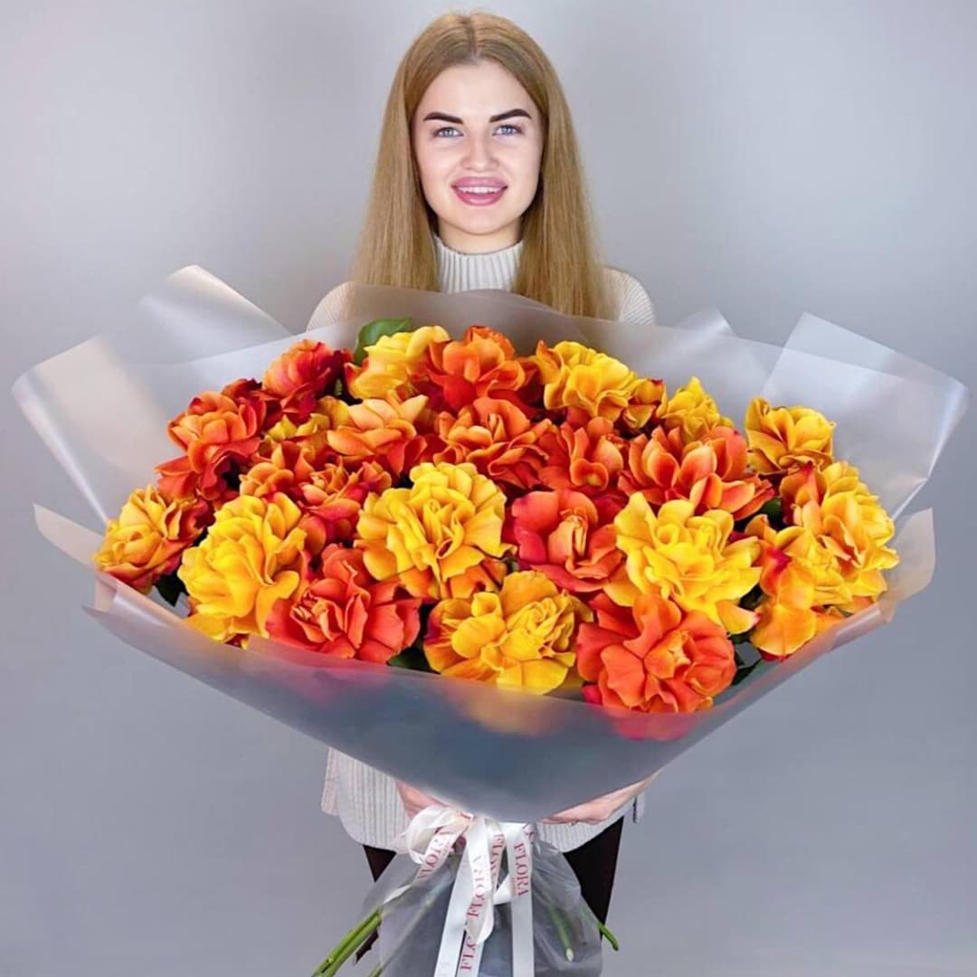 Премиум букет / Огромный букет роз: французские розы 25шт / Оранжевые розы