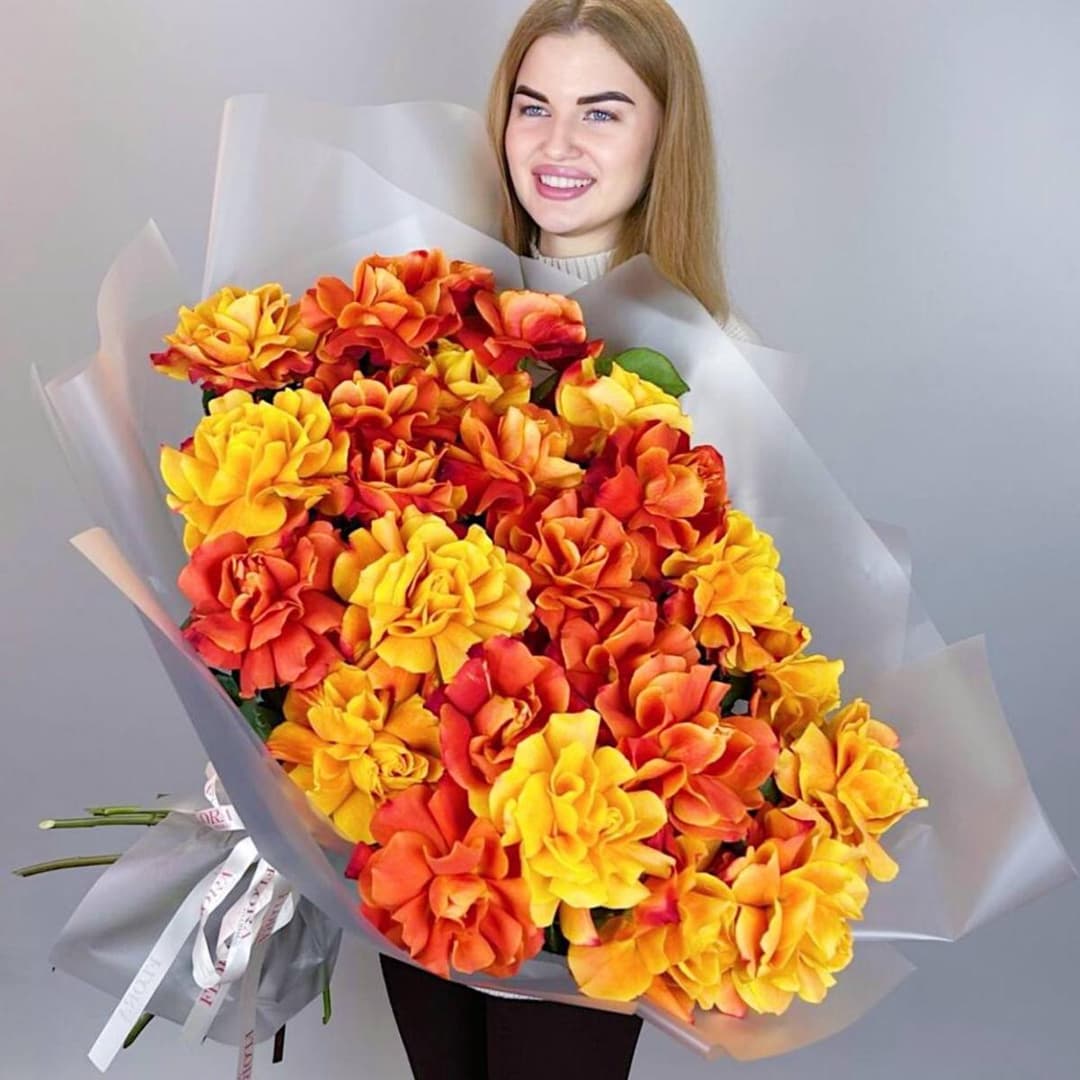 Премиум букет / Огромный букет роз: французские розы 25шт / Оранжевые розы